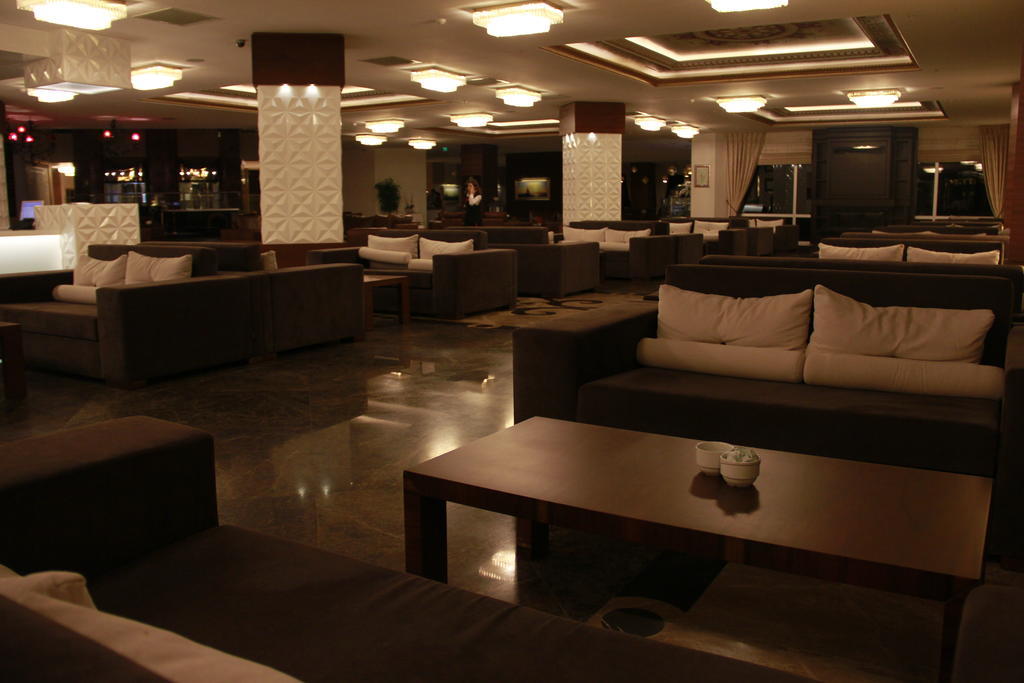 Sky Tower Hotel Akcakoca Convention & Spa Center エクステリア 写真