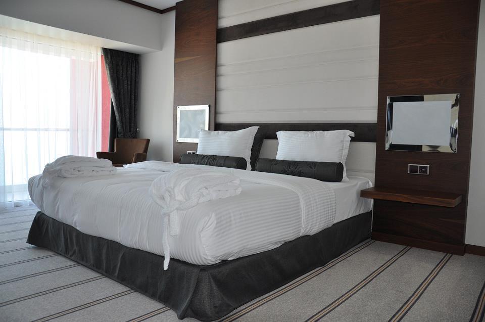 Sky Tower Hotel Akcakoca Convention & Spa Center エクステリア 写真